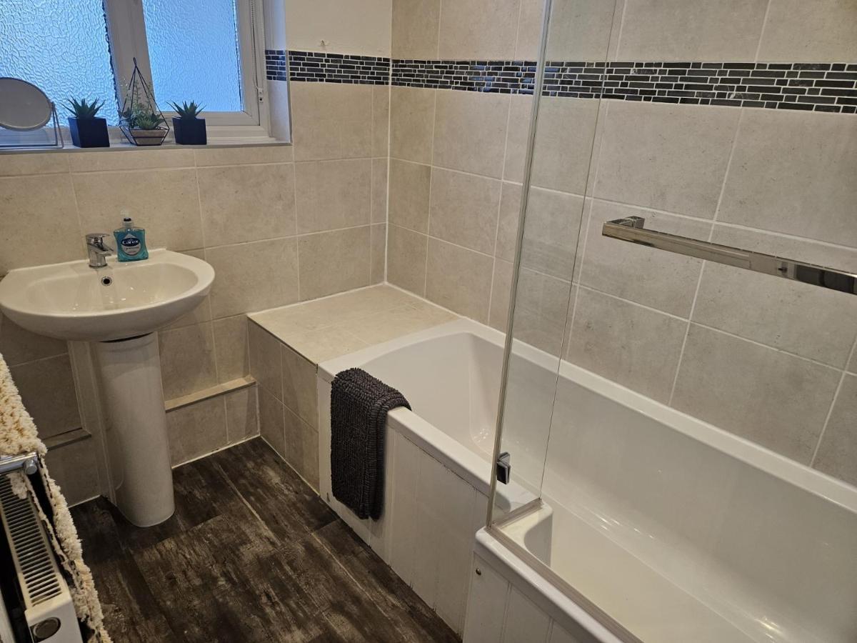 Leigh-On-Sea Retreat - 2 Bedroom Apartment Buitenkant foto